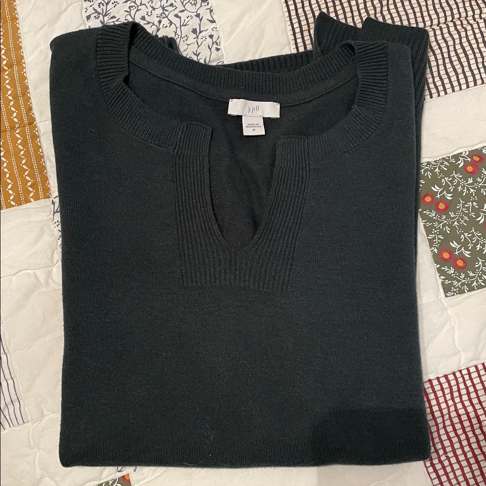 J.Jill Womens Forest green lightweight sweater with ribbed cuffs collar & hem